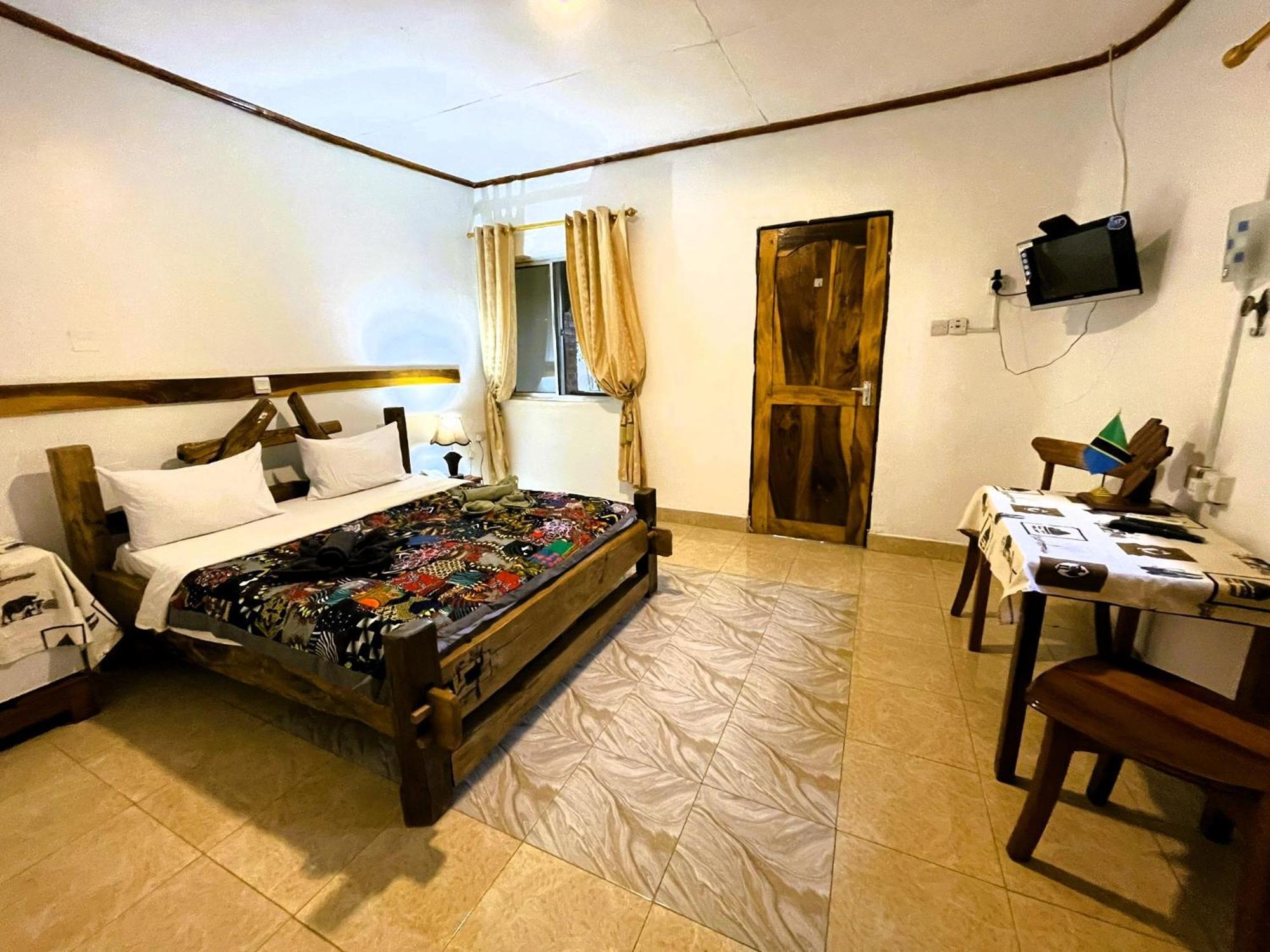 Home Feeling Neneu Lodge 莫希 外观 照片