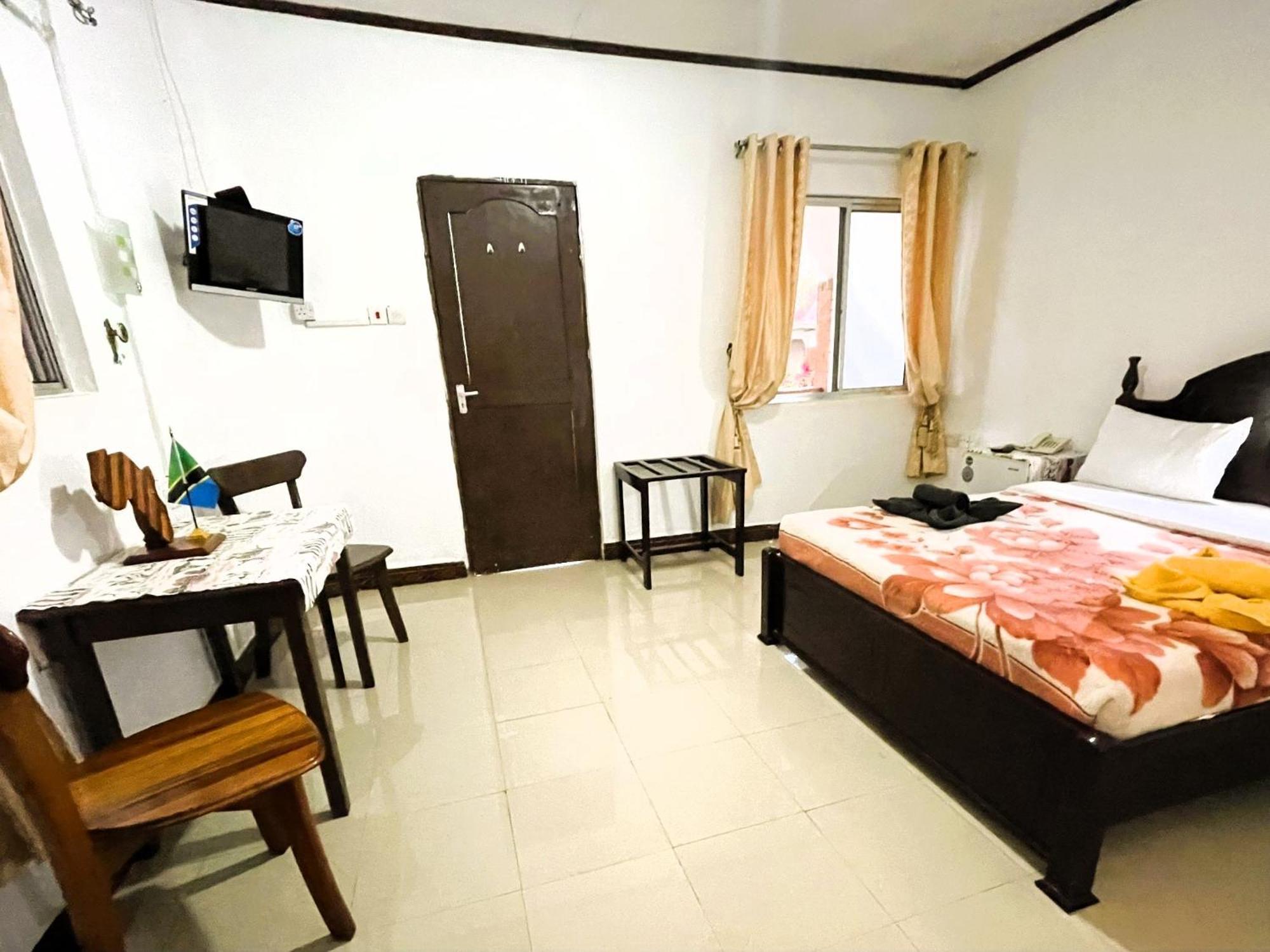 Home Feeling Neneu Lodge 莫希 外观 照片