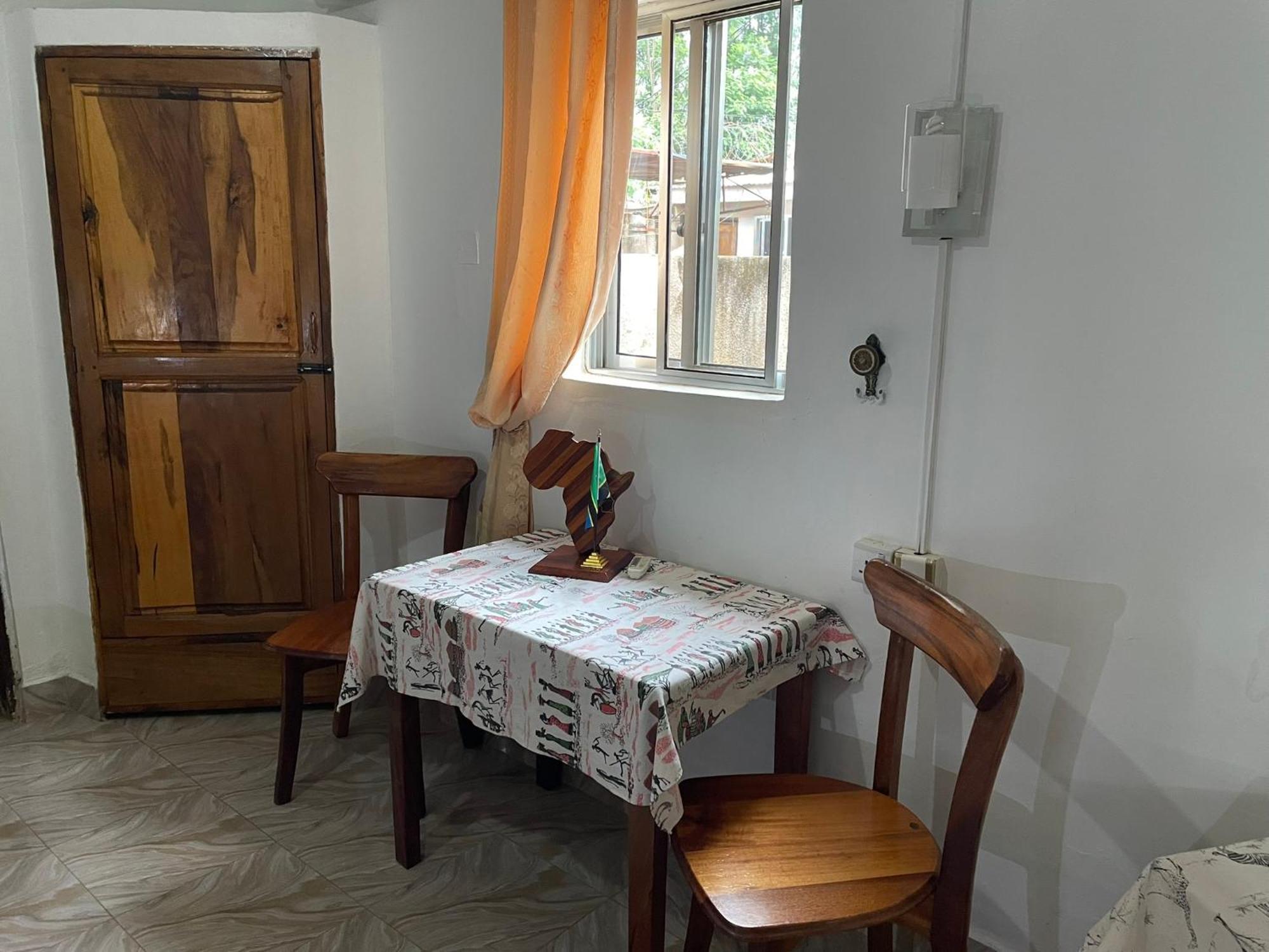 Home Feeling Neneu Lodge 莫希 外观 照片